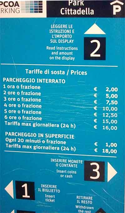 Крытая парковка около центра Вероны