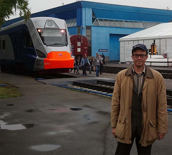 Переводчик на выставке Expo 1520 - 2015 год